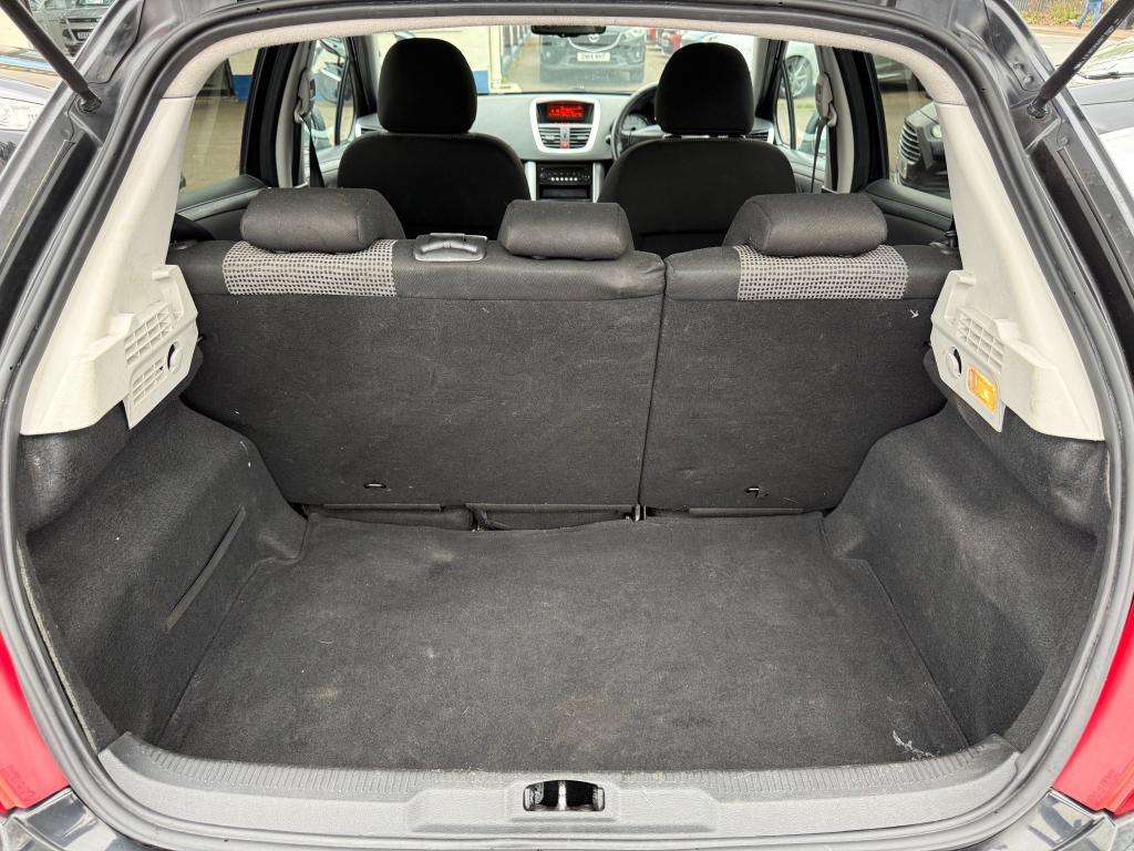 2010 PEUGEOT 207 2010 PEUGEOT 207