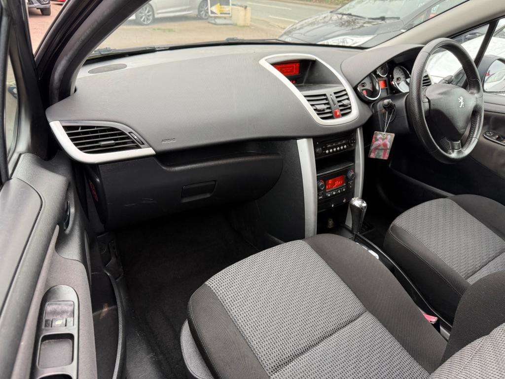 2010 PEUGEOT 207 2010 PEUGEOT 207