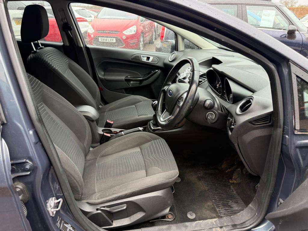 2015 FORD FIESTA 2015 FORD FIESTA