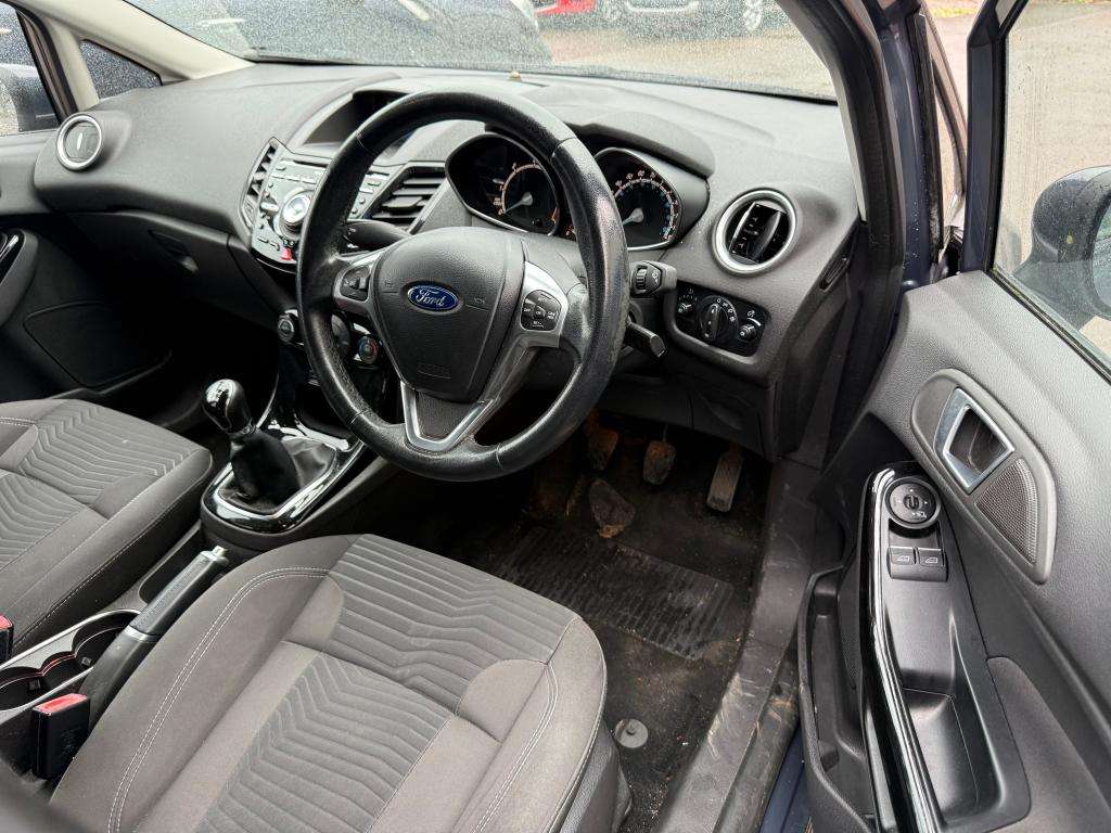 2015 FORD FIESTA 2015 FORD FIESTA