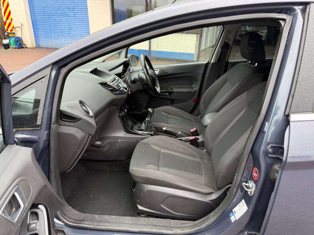 2015 FORD FIESTA 2015 FORD FIESTA