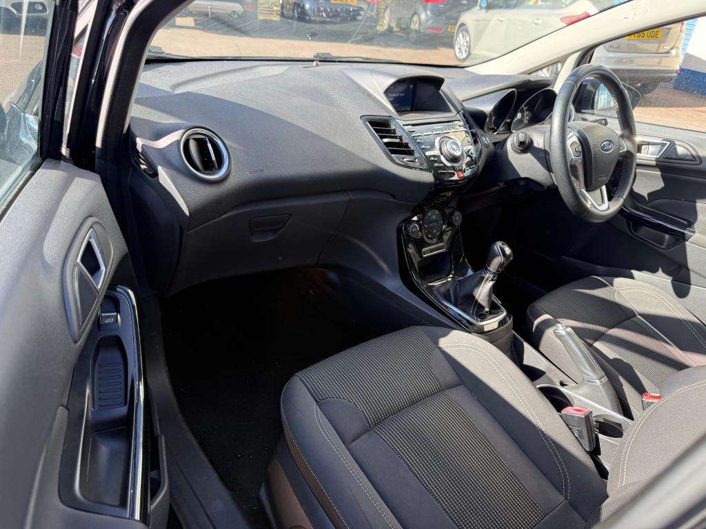 2016 FORD FIESTA 2016 FORD FIESTA