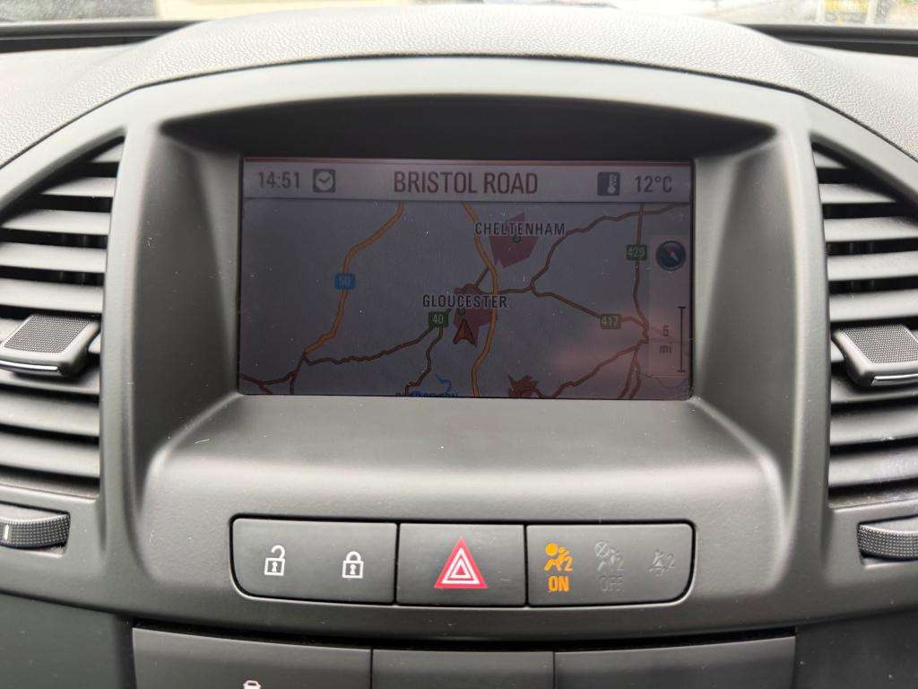 2011 VAUXHALL INSIGNIA 2011 VAUXHALL INSIGNIA