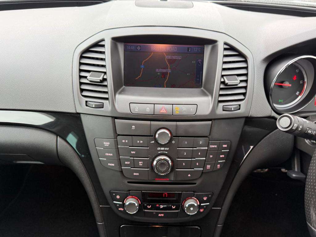 2011 VAUXHALL INSIGNIA 2011 VAUXHALL INSIGNIA