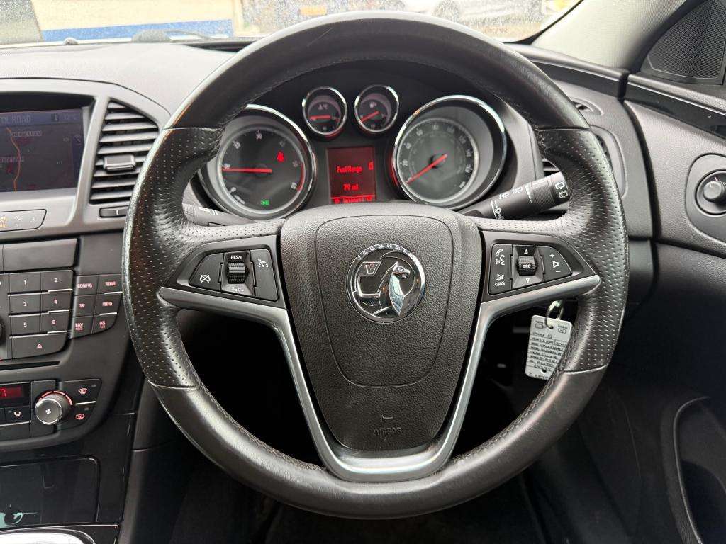 2011 VAUXHALL INSIGNIA 2011 VAUXHALL INSIGNIA