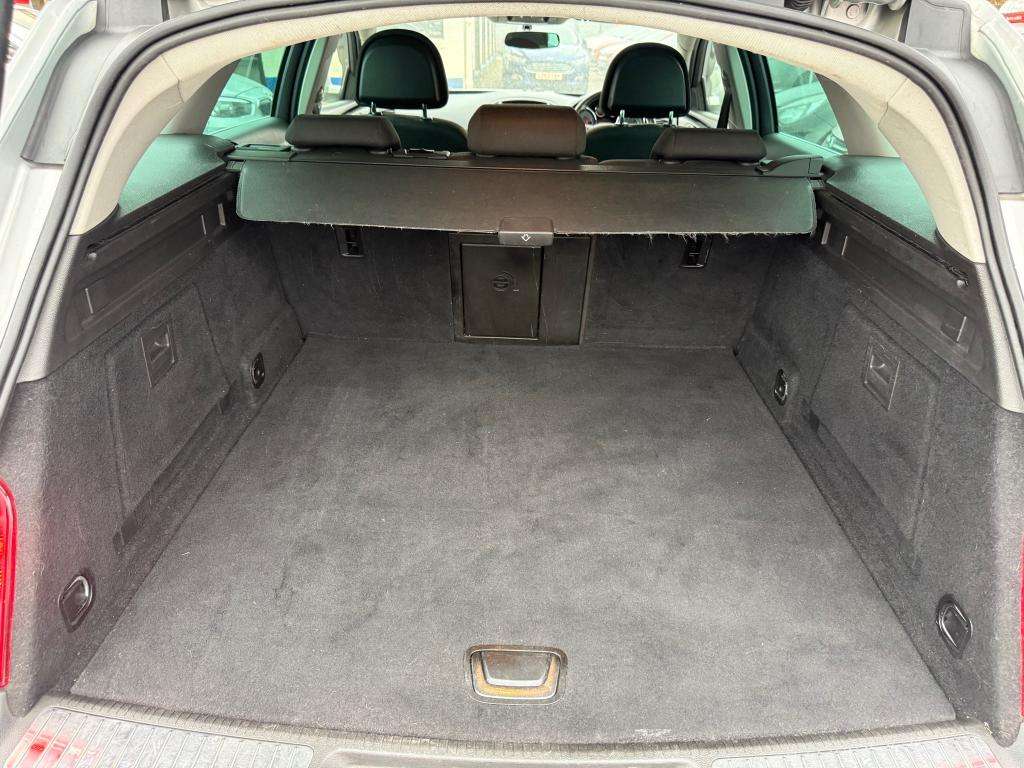 2011 VAUXHALL INSIGNIA 2011 VAUXHALL INSIGNIA