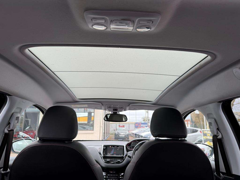 2017 PEUGEOT 2008 2017 PEUGEOT 2008