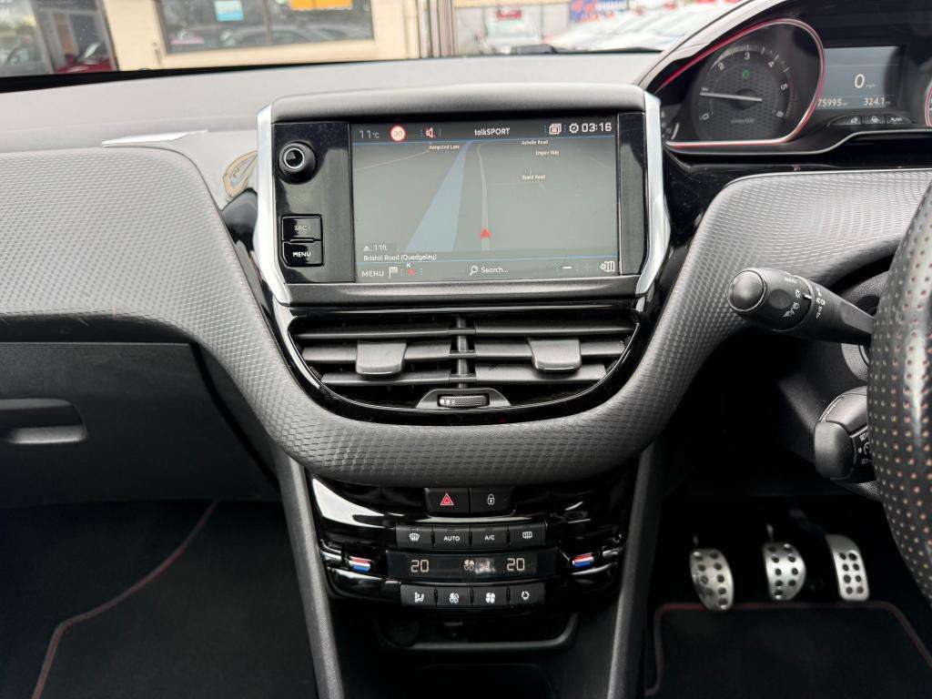 2017 PEUGEOT 2008 2017 PEUGEOT 2008
