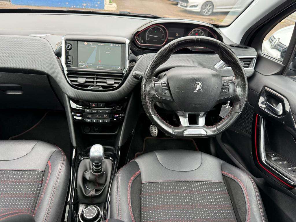 2017 PEUGEOT 2008 2017 PEUGEOT 2008