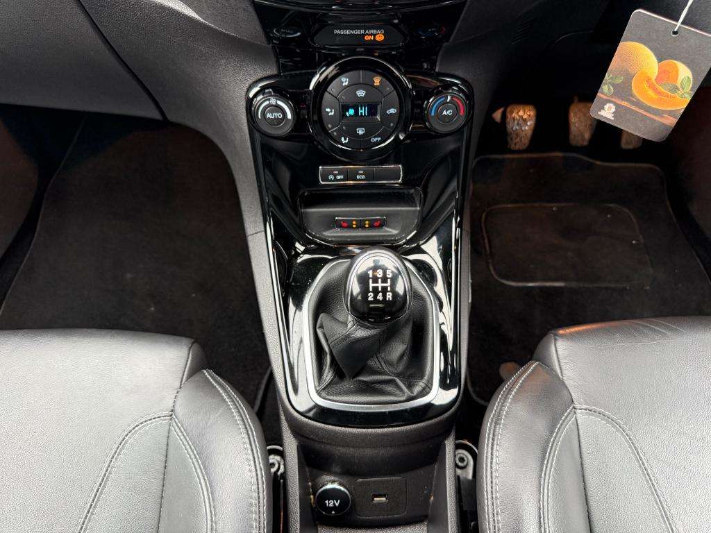 2017 FORD FIESTA 2017 FORD FIESTA