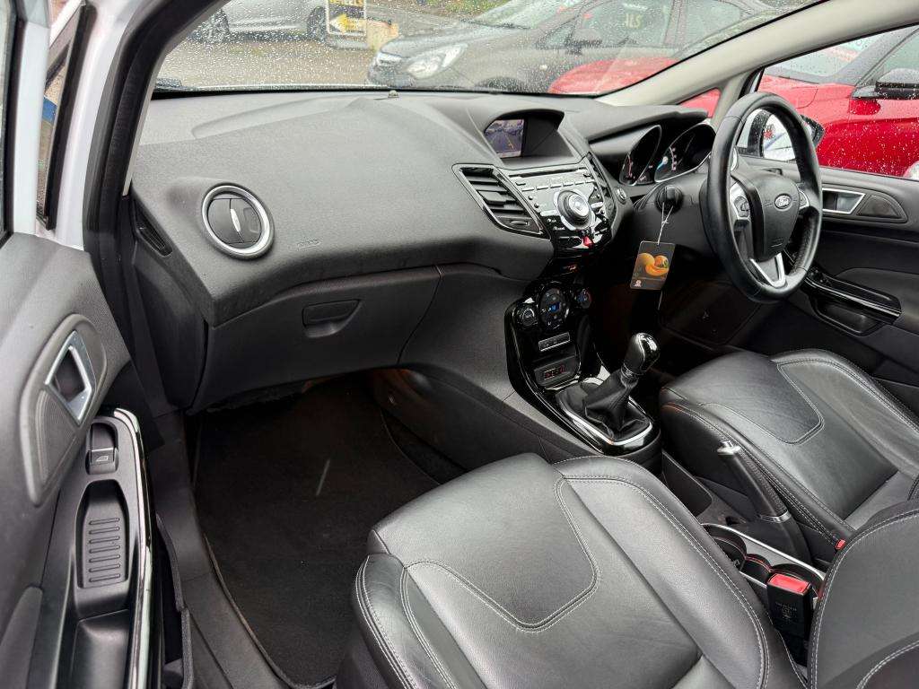 2017 FORD FIESTA 2017 FORD FIESTA