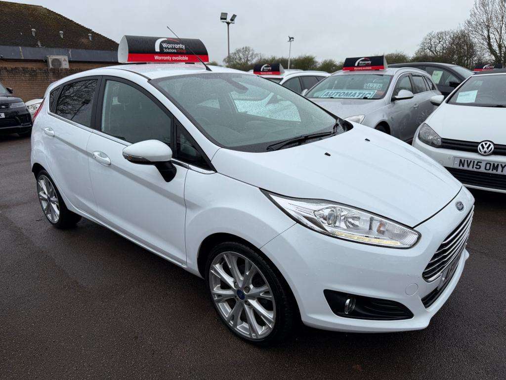 A 2017 FORD FIESTA Titanium X A 2017 FORD FIESTA Titanium X