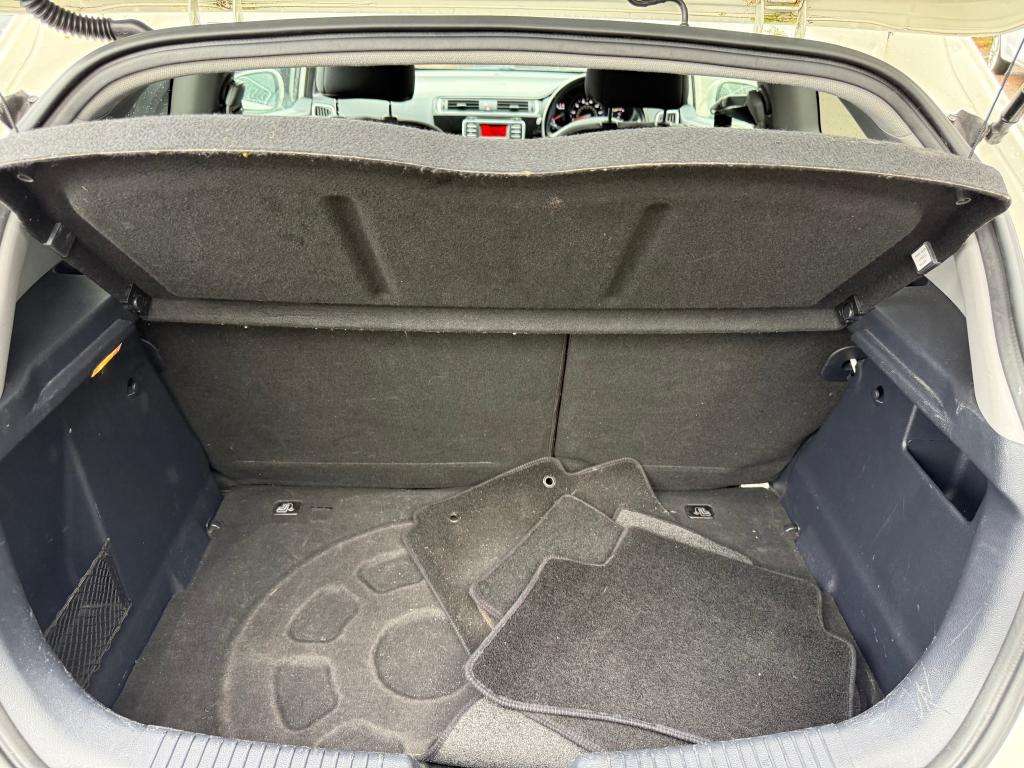 2015 KIA RIO 2015 KIA RIO