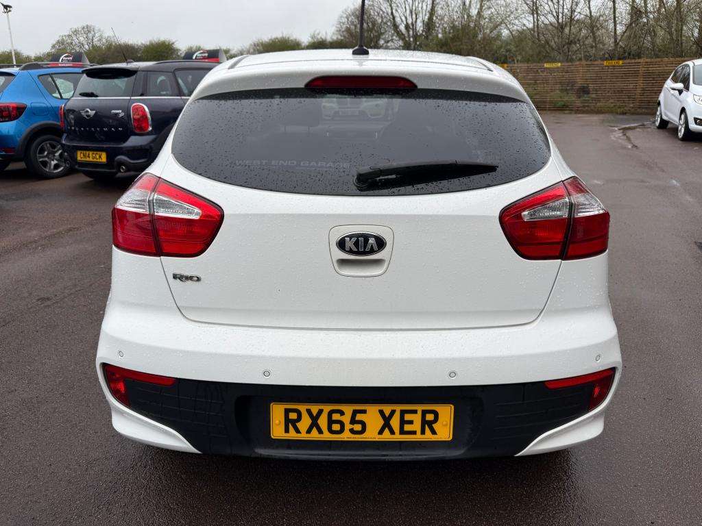2015 KIA RIO 2015 KIA RIO