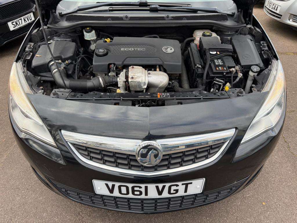 2011 VAUXHALL ASTRA 2011 VAUXHALL ASTRA