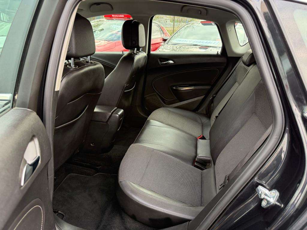 2011 VAUXHALL ASTRA 2011 VAUXHALL ASTRA