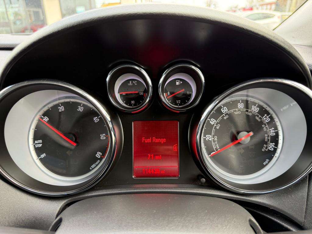 2011 VAUXHALL ASTRA 2011 VAUXHALL ASTRA