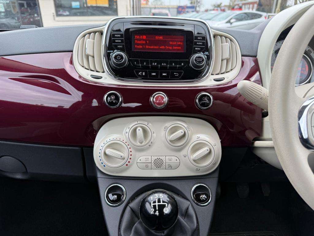 2015 FIAT 500 2015 FIAT 500