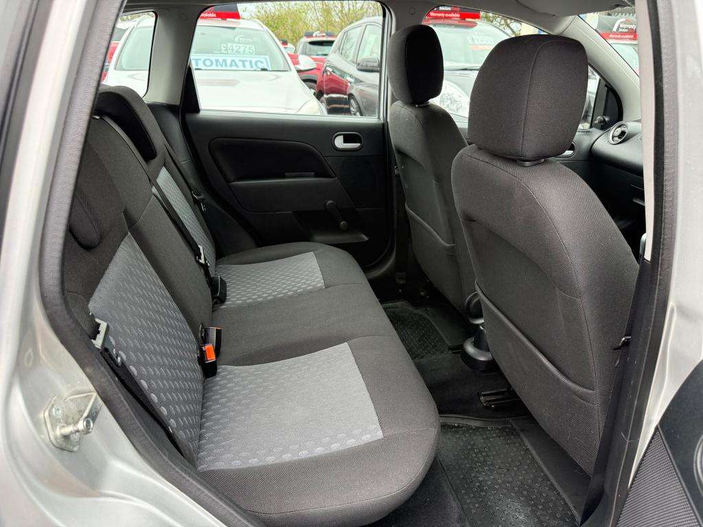 2004 FORD FIESTA 2004 FORD FIESTA