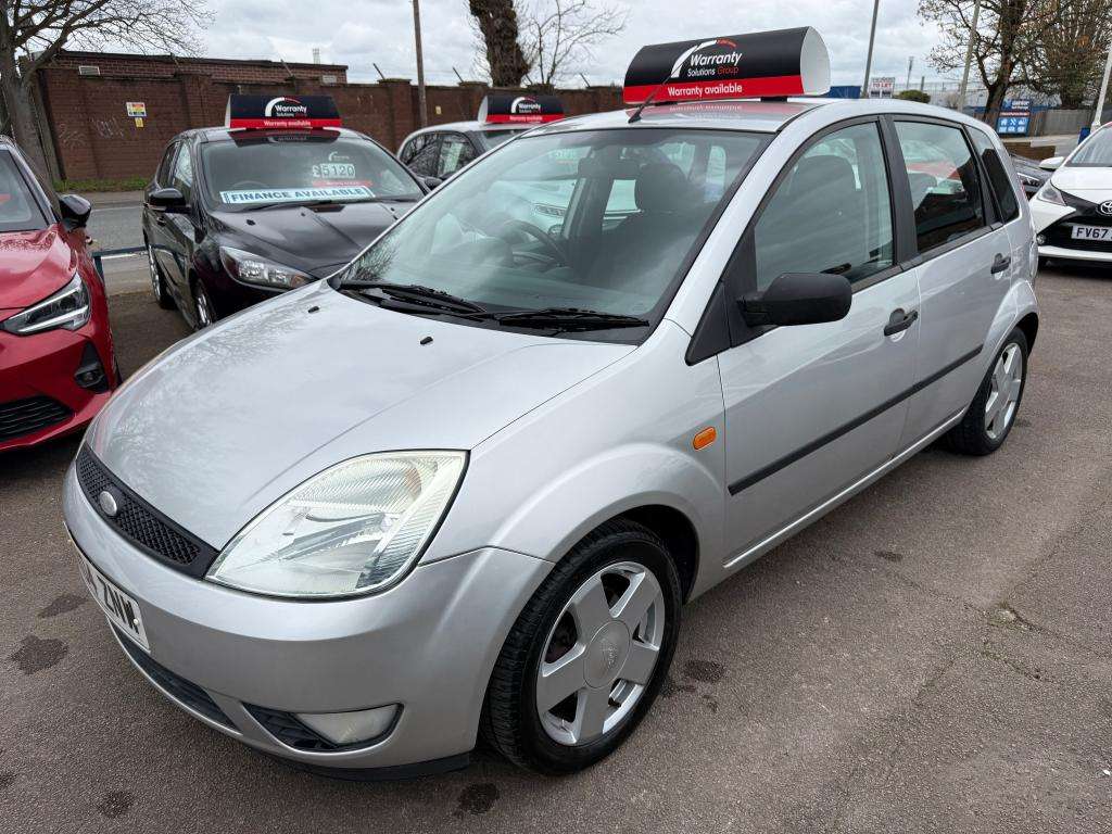 A 2004 FORD FIESTA Zetec A 2004 FORD FIESTA Zetec
