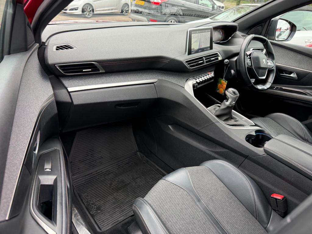 2019 PEUGEOT 3008 2019 PEUGEOT 3008