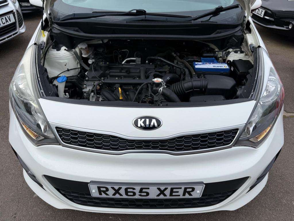 2015 KIA RIO 2015 KIA RIO