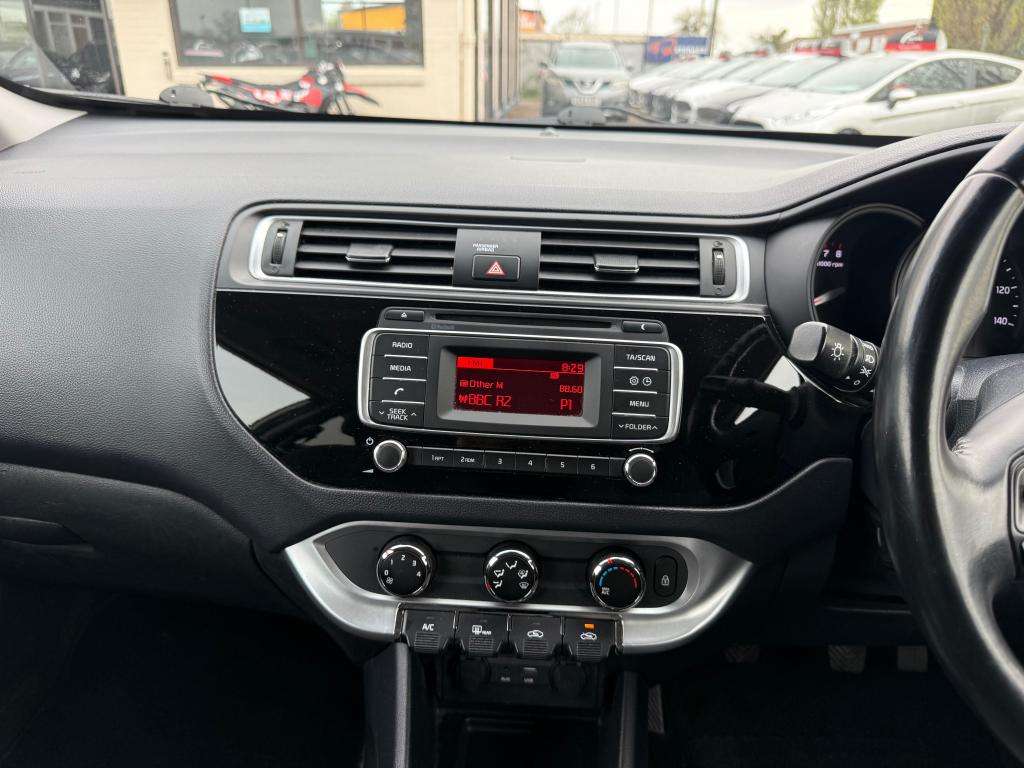 2015 KIA RIO 2015 KIA RIO
