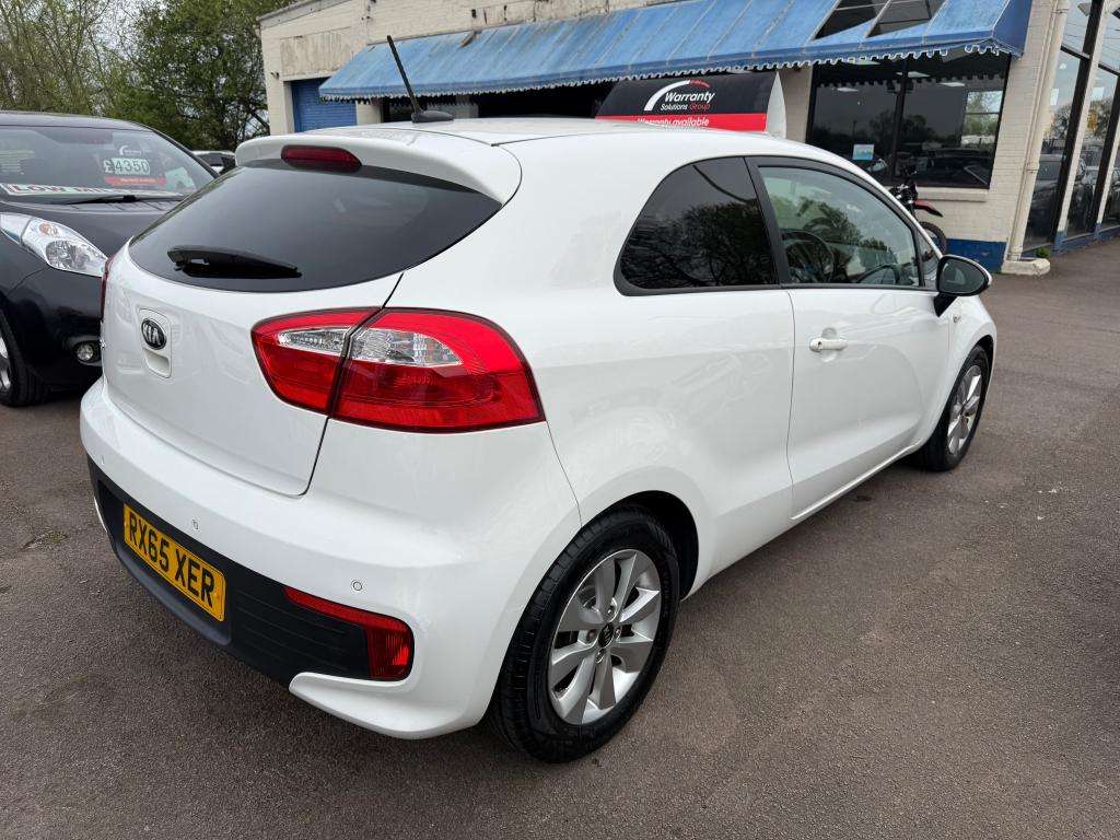 2015 KIA RIO 2015 KIA RIO