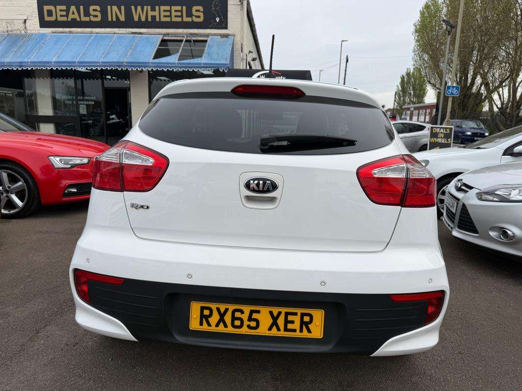 2015 KIA RIO 2015 KIA RIO