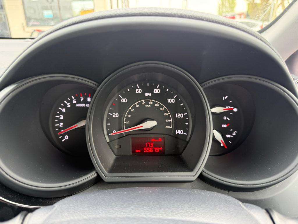 2015 KIA RIO 2015 KIA RIO