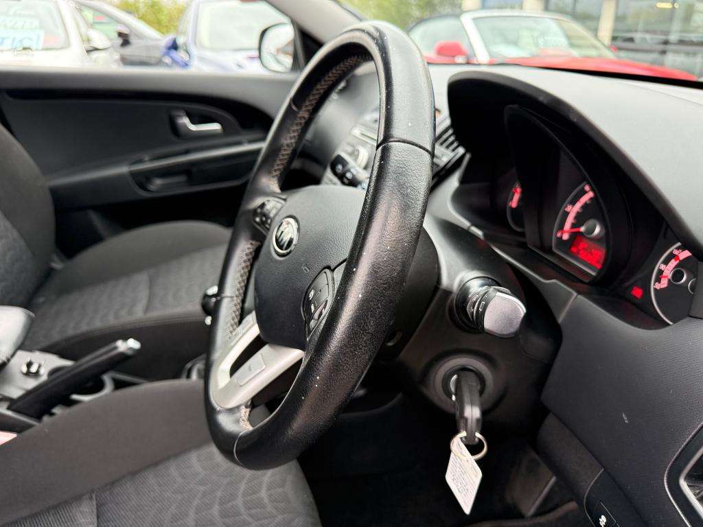 2012 KIA CEED 2012 KIA CEED