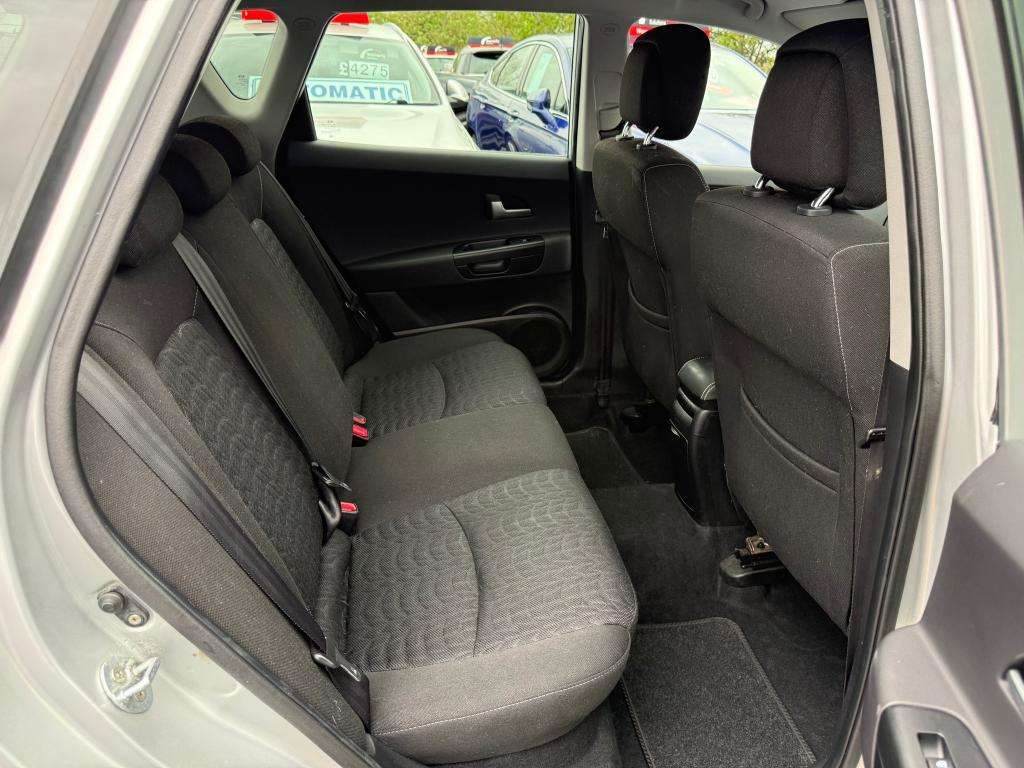 2012 KIA CEED 2012 KIA CEED
