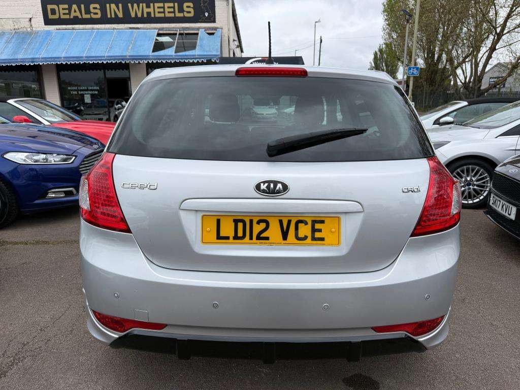 2012 KIA CEED 2012 KIA CEED
