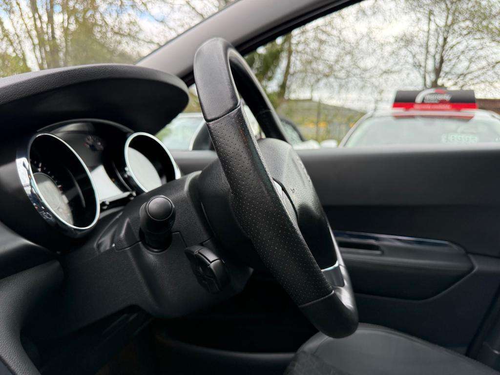 2017 PEUGEOT 3008 2017 PEUGEOT 3008