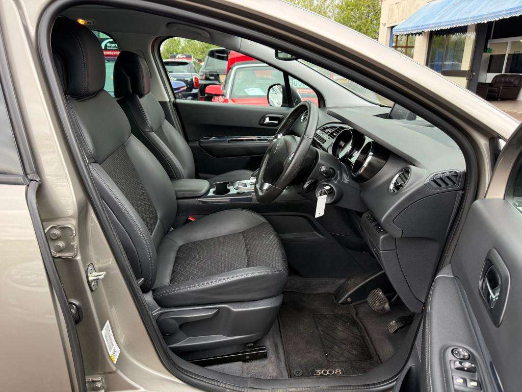 2017 PEUGEOT 3008 2017 PEUGEOT 3008