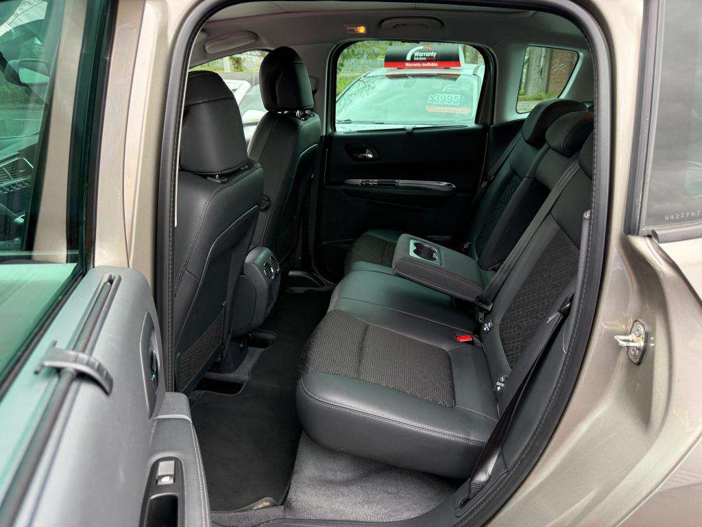 2017 PEUGEOT 3008 2017 PEUGEOT 3008