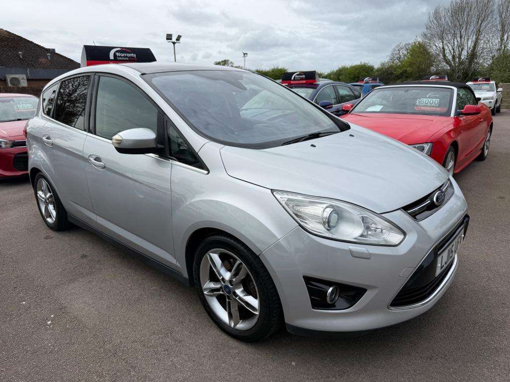 A 2015 FORD C-MAX Titanium X Tdci Auto A 2015 FORD C-MAX Titanium X Tdci Auto