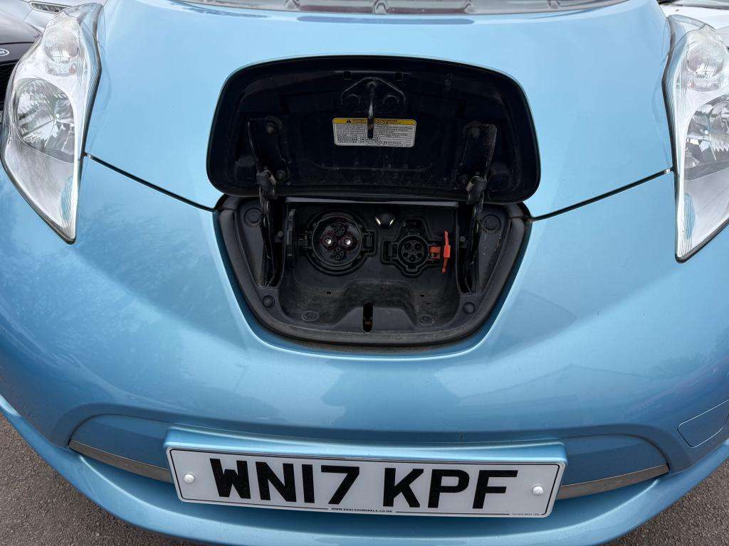 2017 NISSAN LEAF 2017 NISSAN LEAF