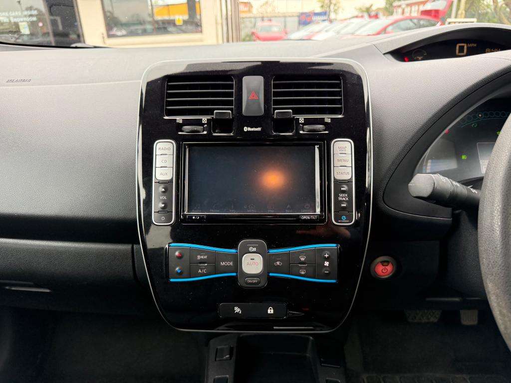 2017 NISSAN LEAF 2017 NISSAN LEAF