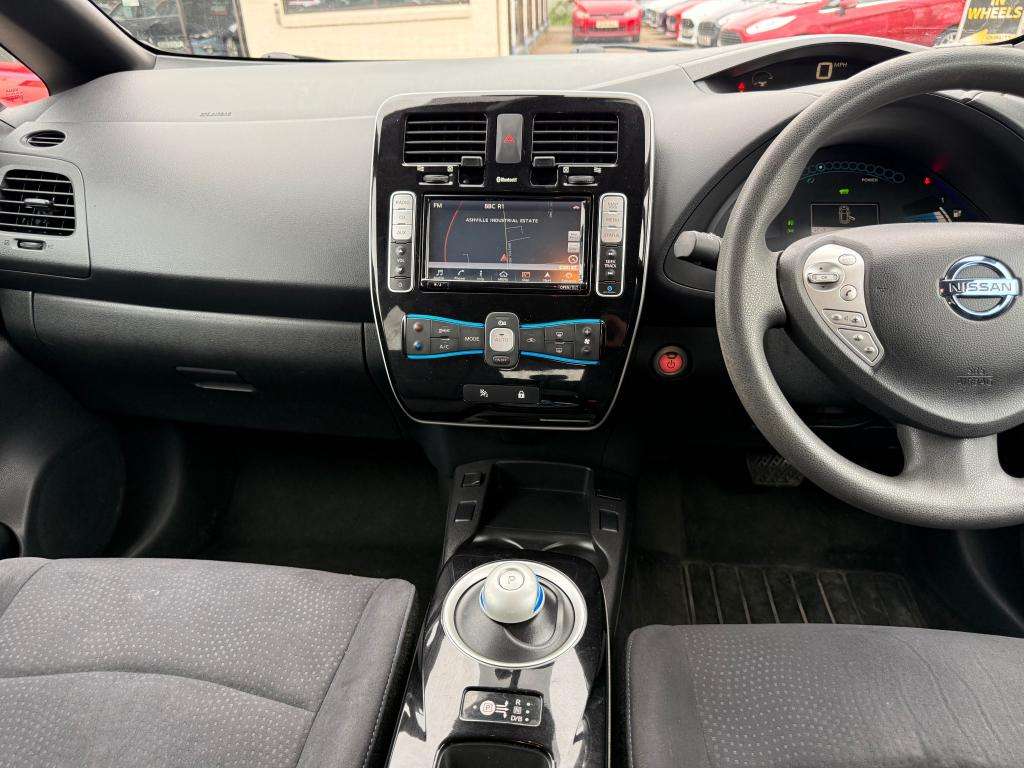 2017 NISSAN LEAF 2017 NISSAN LEAF