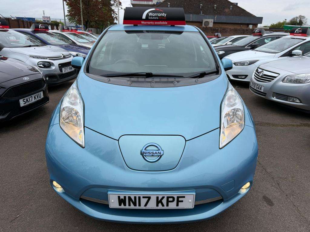 A 2017 NISSAN LEAF ACENTA A 2017 NISSAN LEAF ACENTA