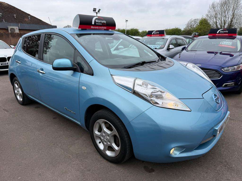 A 2017 NISSAN LEAF ACENTA A 2017 NISSAN LEAF ACENTA