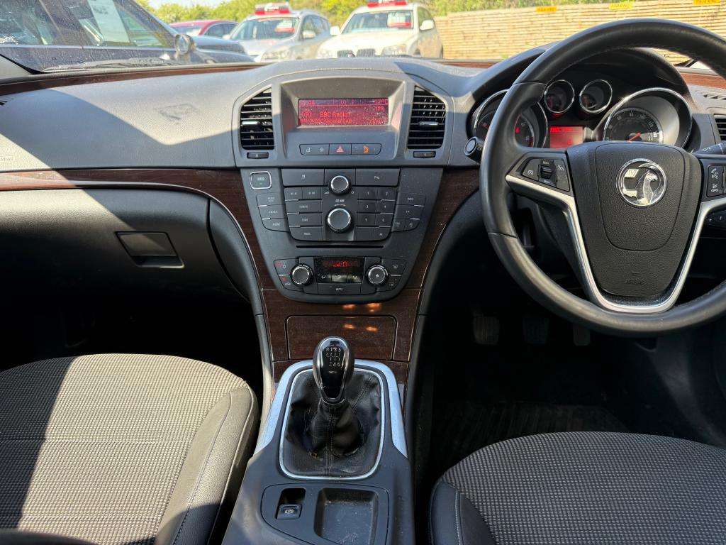 2012 VAUXHALL INSIGNIA 2012 VAUXHALL INSIGNIA