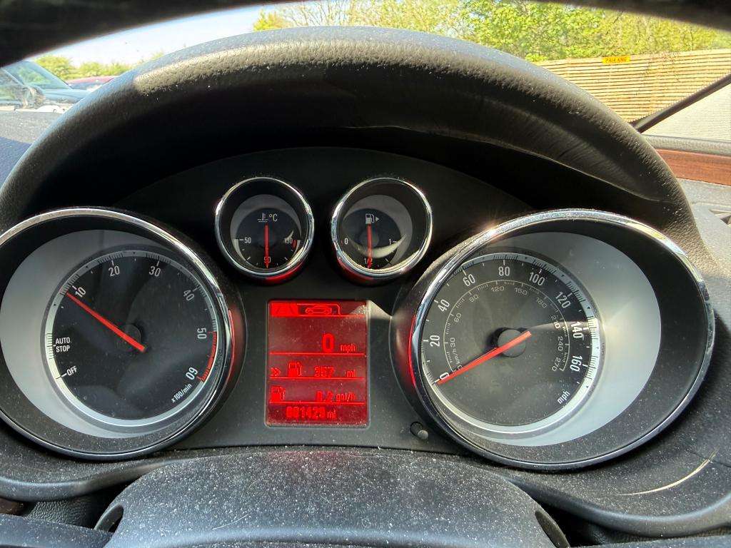 2012 VAUXHALL INSIGNIA 2012 VAUXHALL INSIGNIA