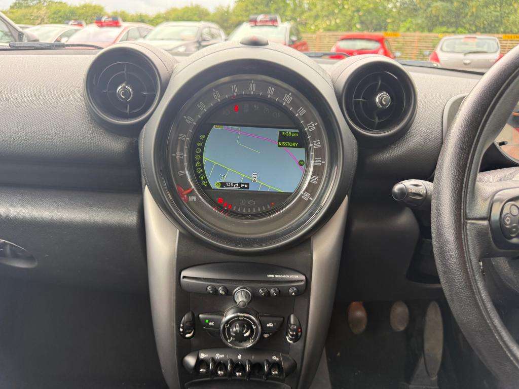 2015 MINI COUNTRYMAN 2015 MINI COUNTRYMAN