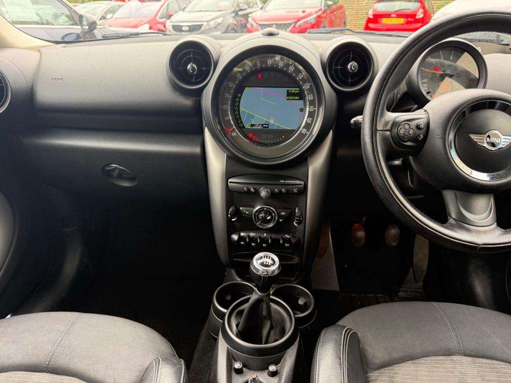 2015 MINI COUNTRYMAN 2015 MINI COUNTRYMAN