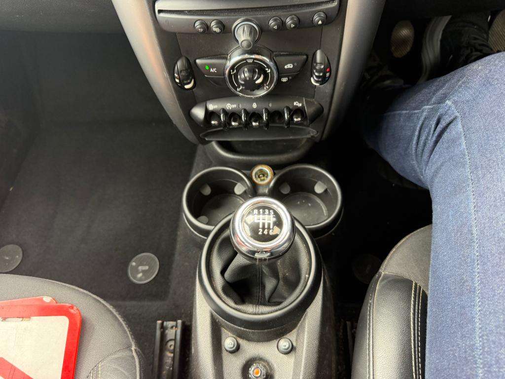 2015 MINI COUNTRYMAN 2015 MINI COUNTRYMAN