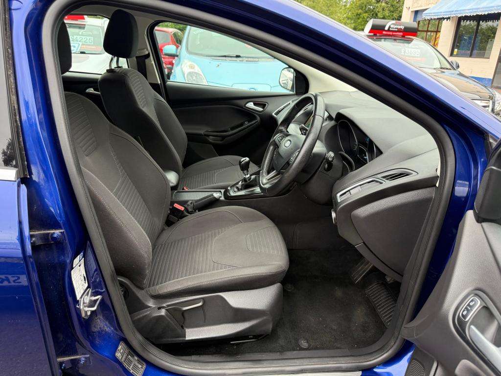 2017 FORD FOCUS 2017 FORD FOCUS