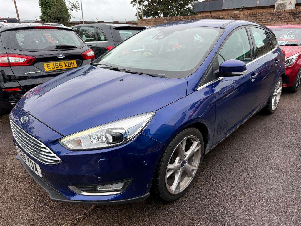 A 2017 FORD FOCUS Titanium X A 2017 FORD FOCUS Titanium X