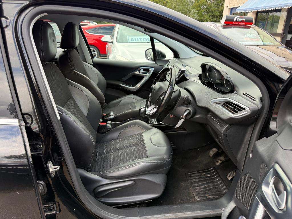 2017 PEUGEOT 2008 2017 PEUGEOT 2008
